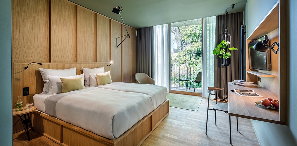 LA MAISON hotel Saarlouis - la maison hotel saarlouis zimmer gaestehaus einsicht balkon - Guesthouse room
